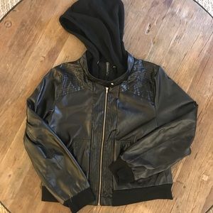 GAMISS black faux leather jacket/hoodie - size M